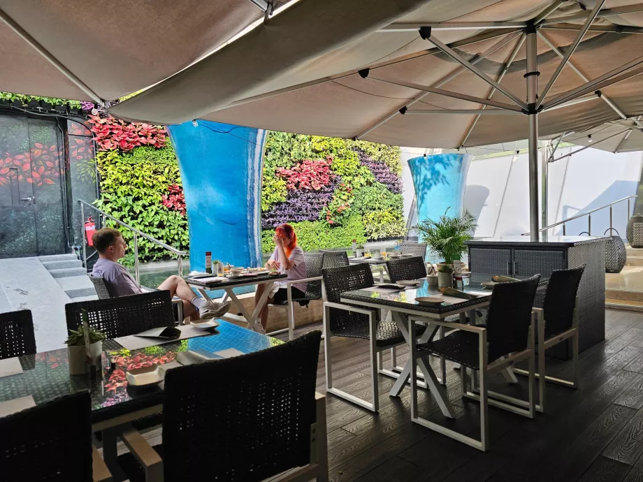 Colazione al ristorante Rise