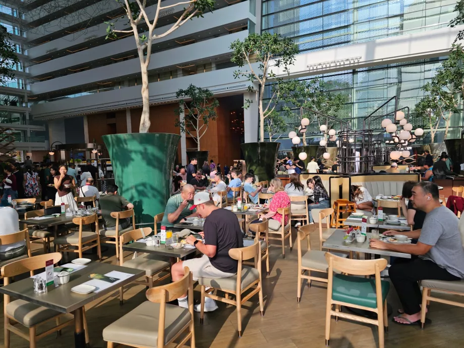 Colazione al ristorante Rise