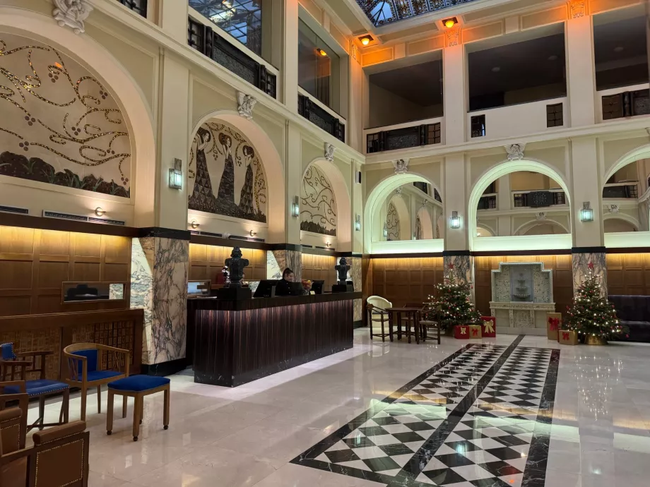 Hall e reception dell'hotel