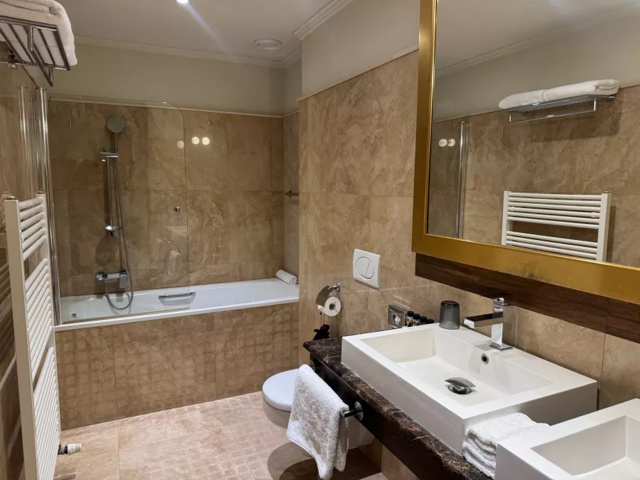 Bagno nella Junior Suite