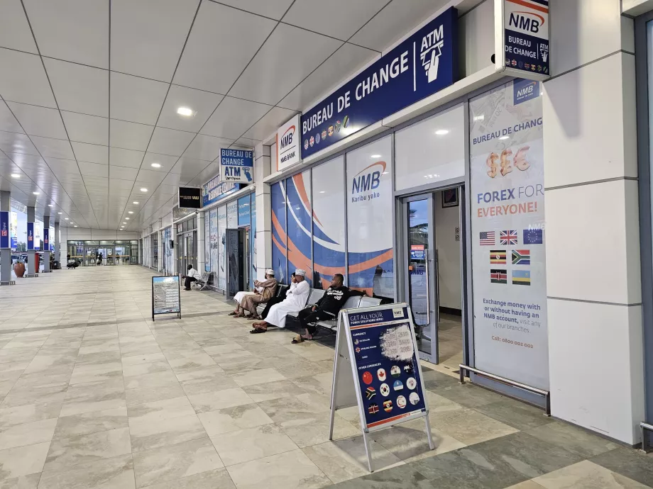 Cambio valuta e bancomat