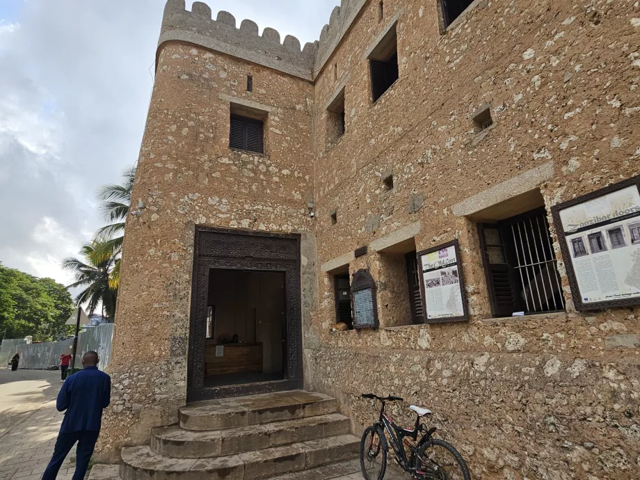 Forte Vecchio, ingresso principale