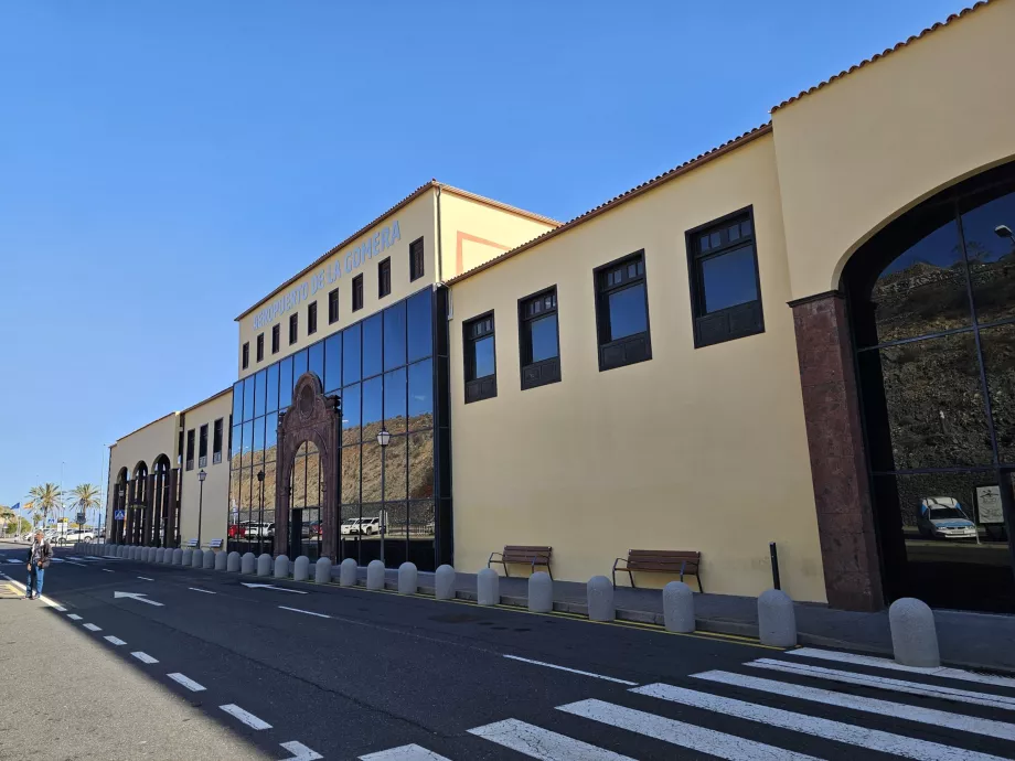 Terminal dell'aeroporto GMZ