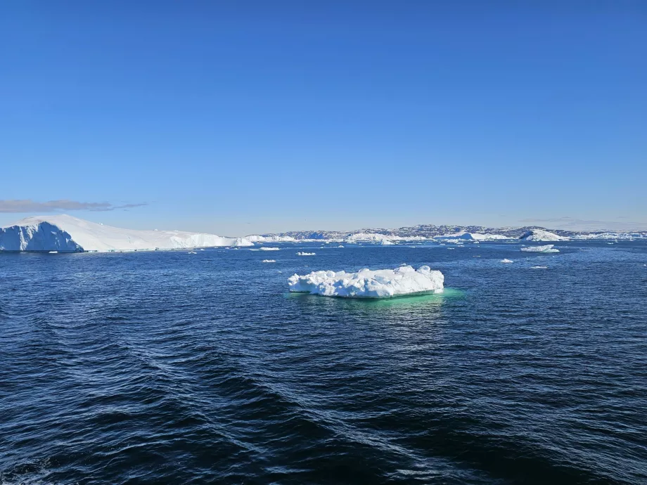 Vista dal ponte intorno a Ilulissat