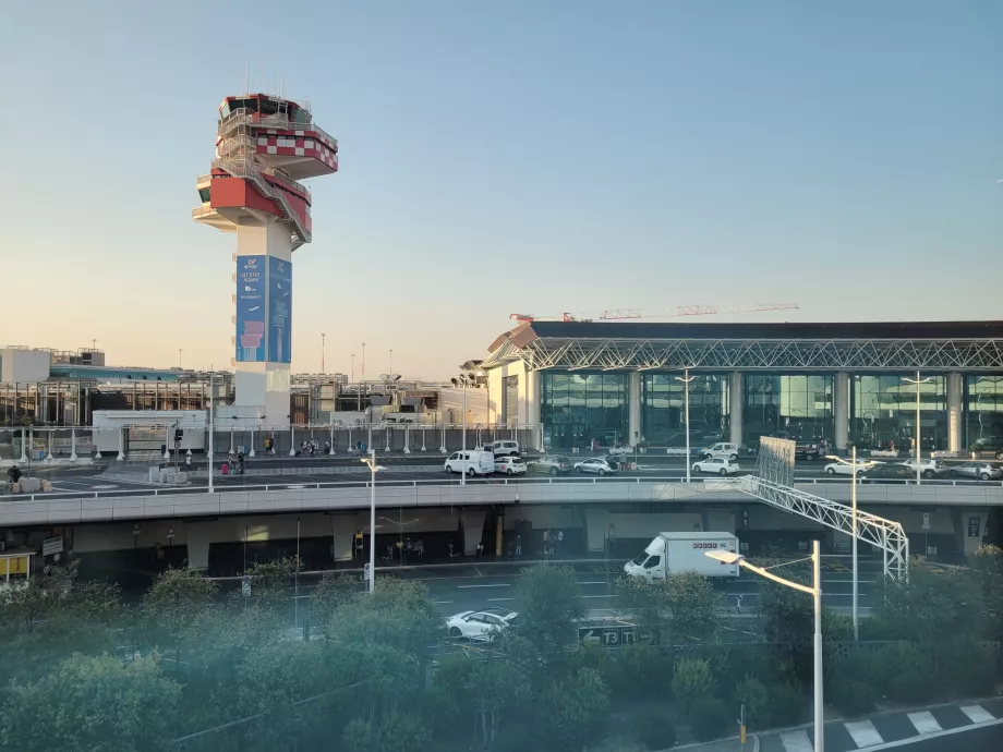 Torre di controllo dell'aeroporto di FCO