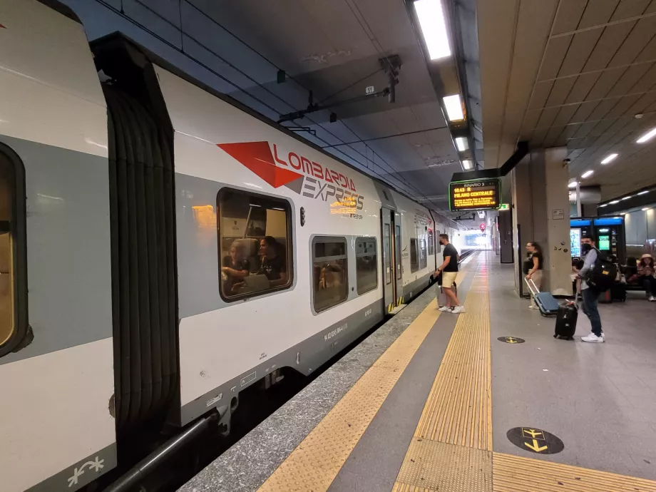 Piattaforme ferroviarie dell'aeroporto di MXP