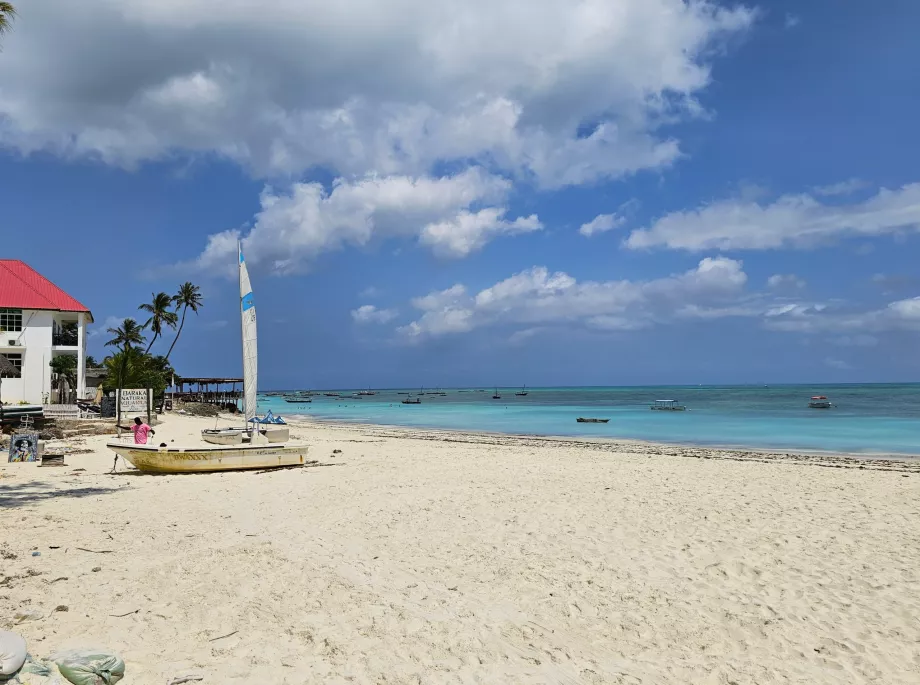 Nungwi, Spiaggia di Maisha