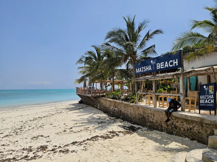 Nungwi, Spiaggia di Maisha