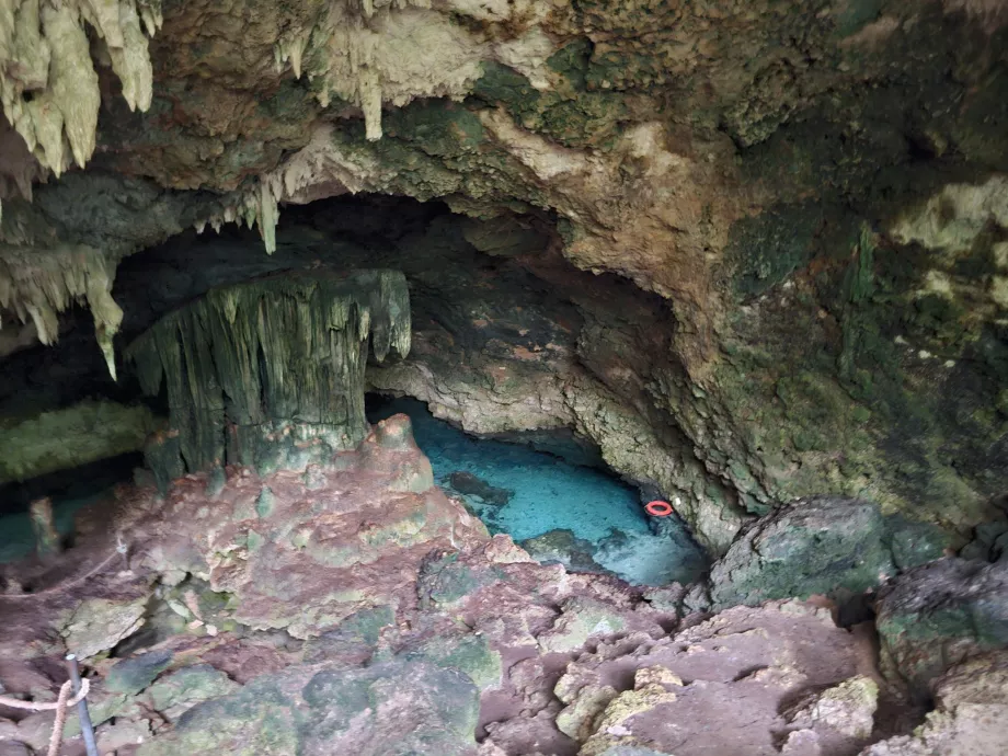 Grotta di Kuza