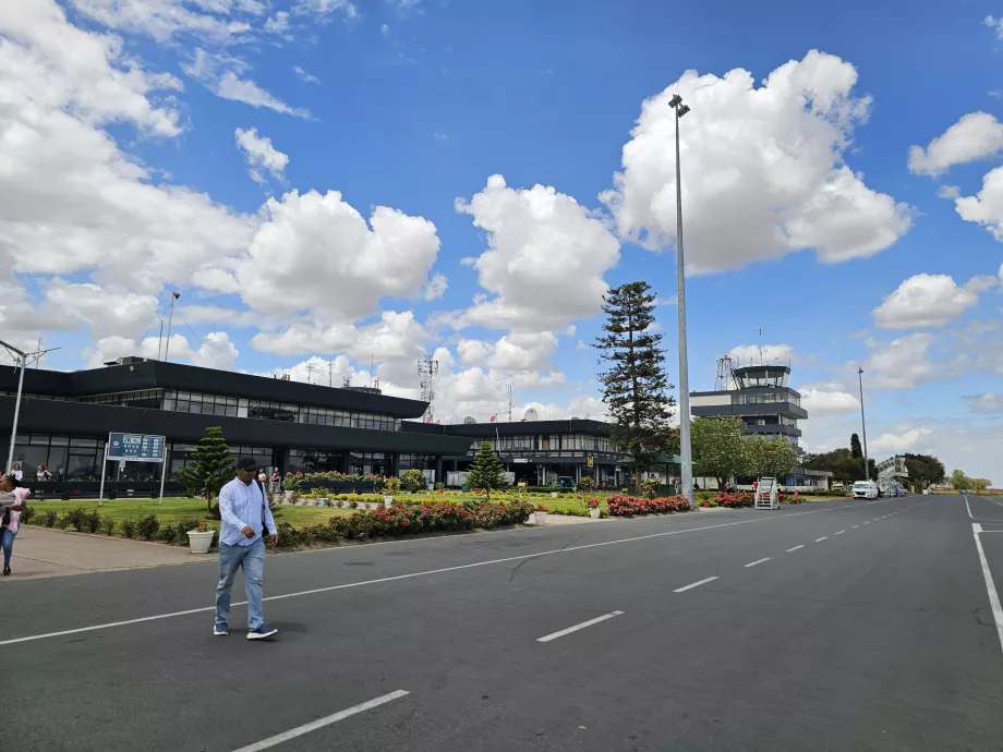 arrivo dall'aeroporto di Kilimanjaro