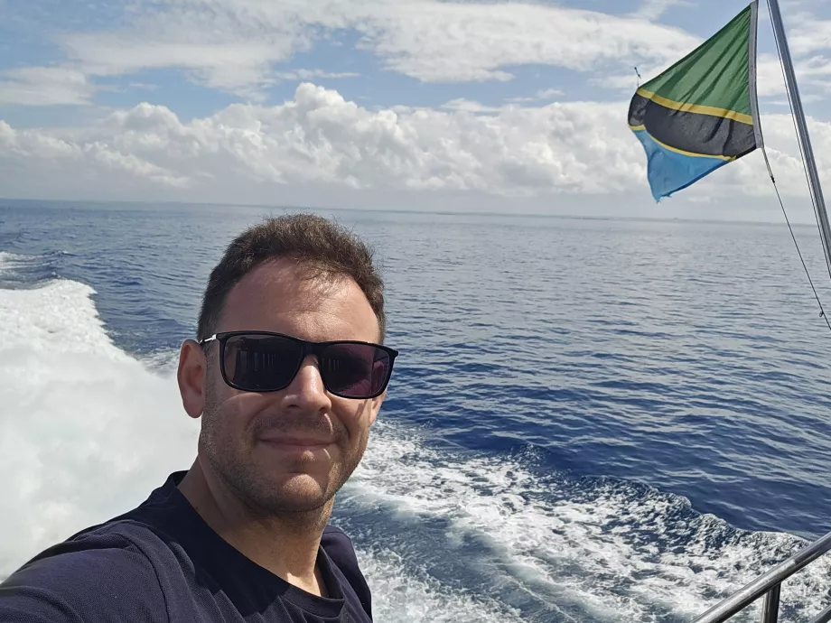 Io sul traghetto da Zanzibar a Dar es Salaam