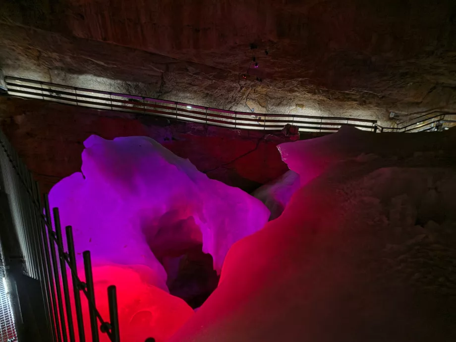 Grotta di ghiaccio