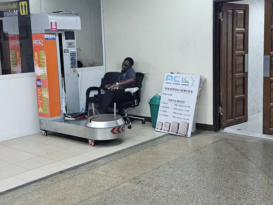 Avvolgimento bagagli, Terminal 2