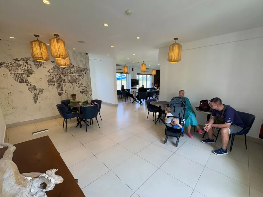 Sala arrivi Kooddoo GKK