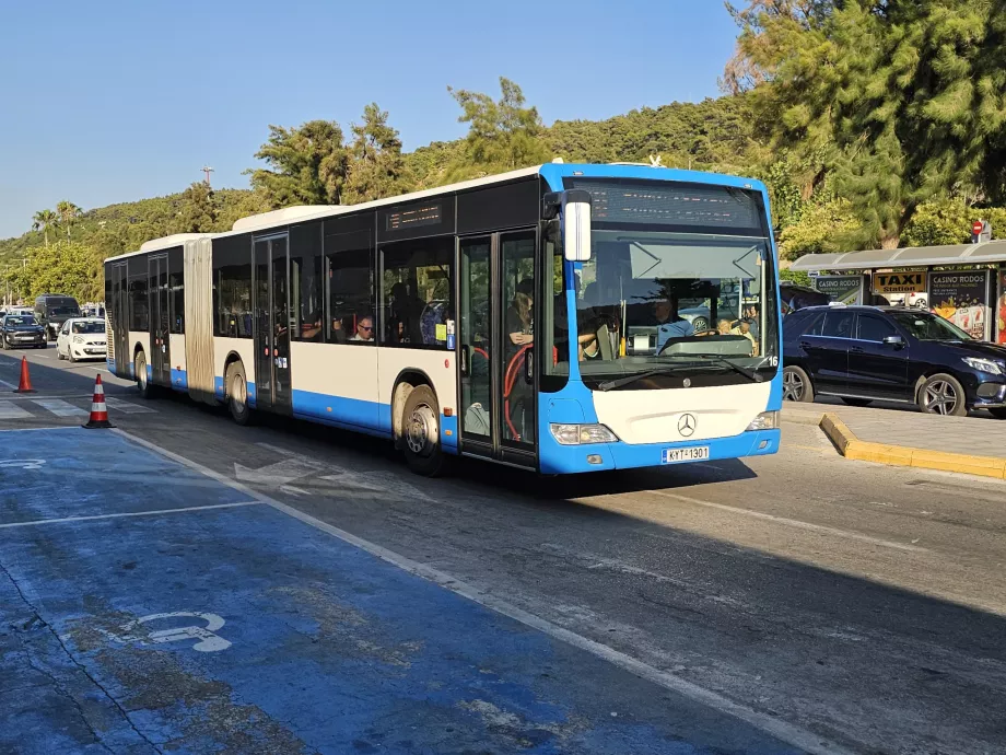 Autobus per il trasporto pubblico