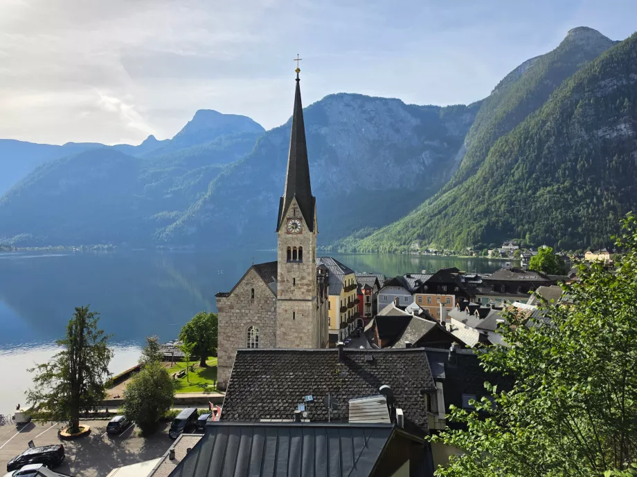 Vista di Hallstatt dalla chiesa cattolica