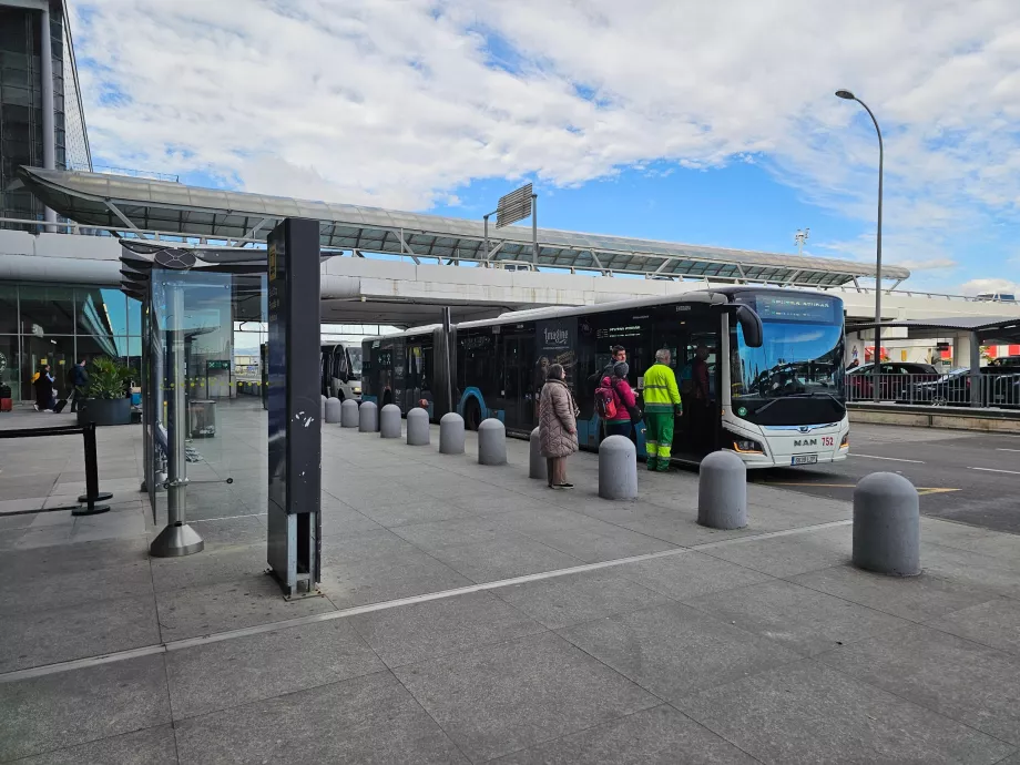 Autobus urbano per il centro di Malaga