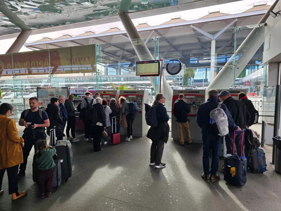 Distributori automatici di biglietti RENFE