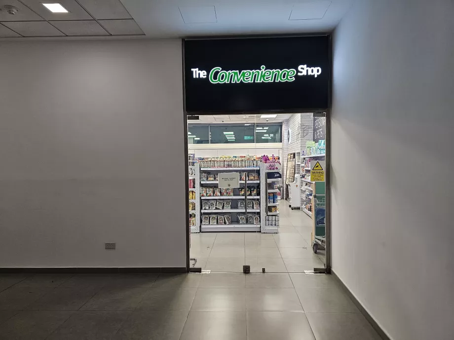 Supermercato vicino all'aeroporto di Malta