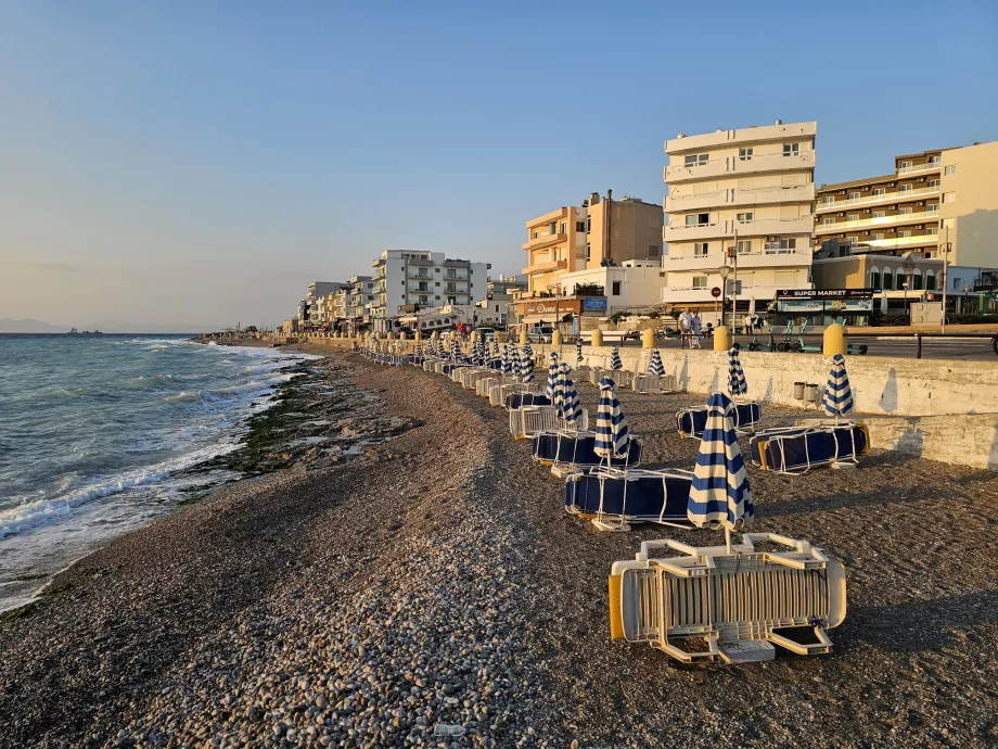 Spiaggia Akti Kanari