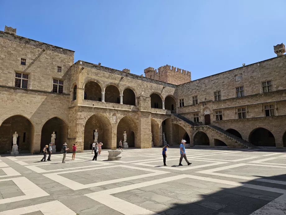 Palazzo dei Gran Maestri