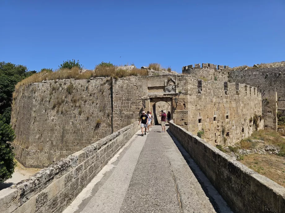 Porta delle mura della città