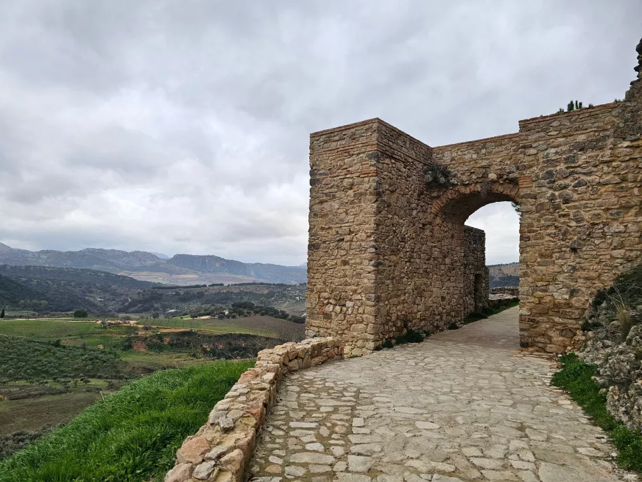 Il percorso verso l’Arco del Cristo
