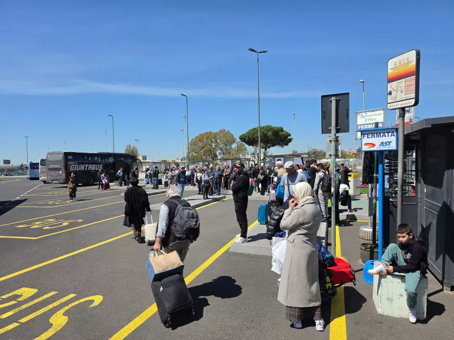 Stazioni degli autobus a lunga percorrenza