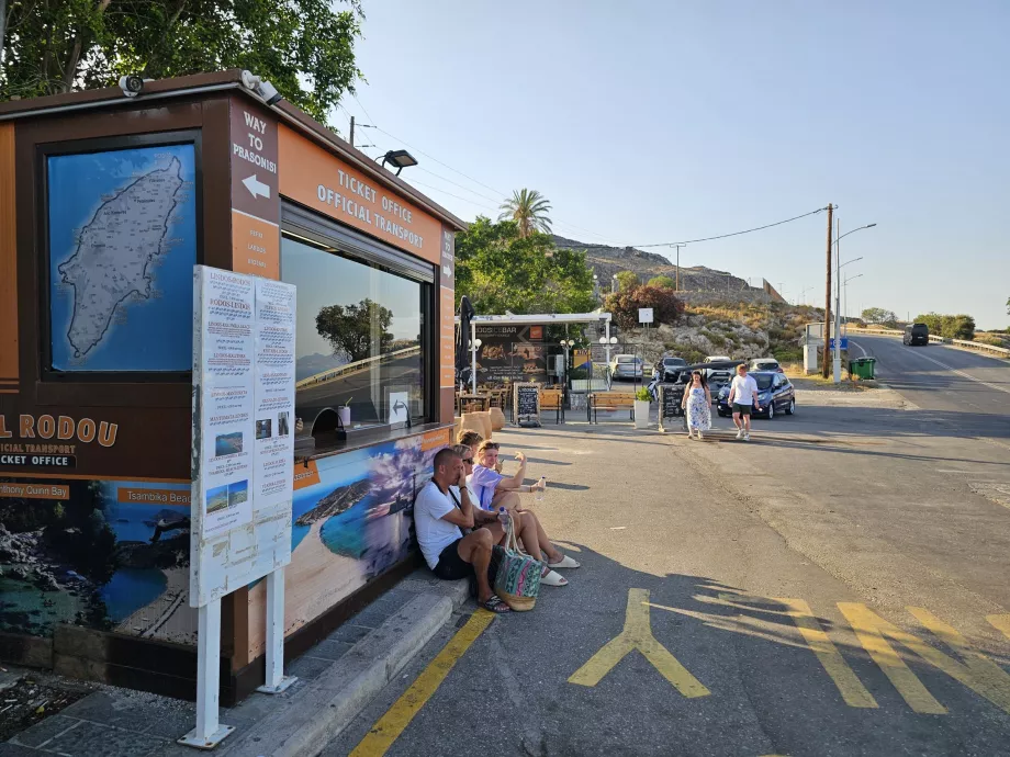 Vendita biglietti autobus, Lindos