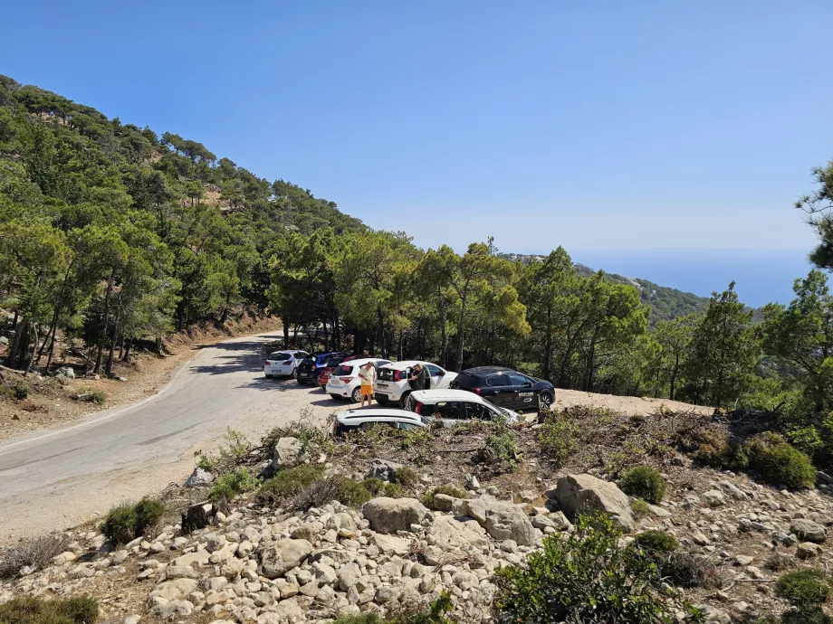 Parcheggio del Castello di Monolithos
