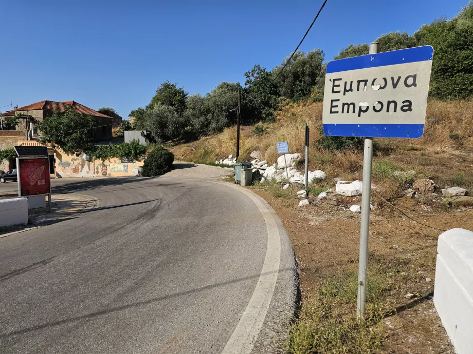 Segnando l'inizio del villaggio