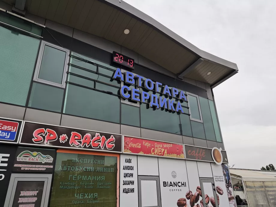 Stazione degli autobus di Serdika