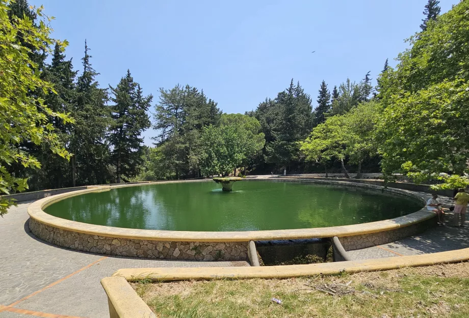 Fontana di Eleousa