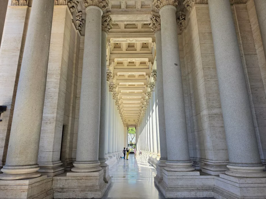La Basilica di San Paolo fuori dalle mura