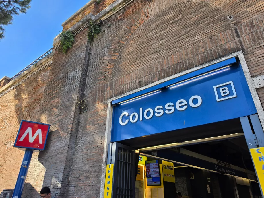Stazione della metropolitana Colosseo