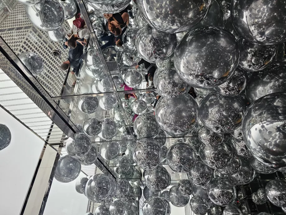 Summit One Vanderbilt, Sala da Balloon