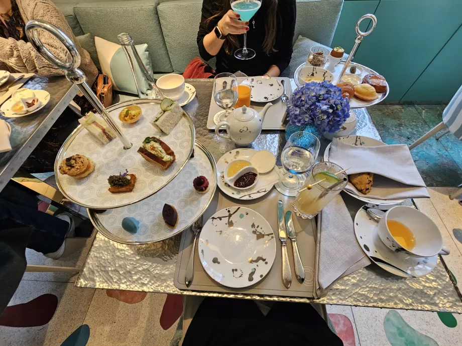 Blue Box, il banchetto