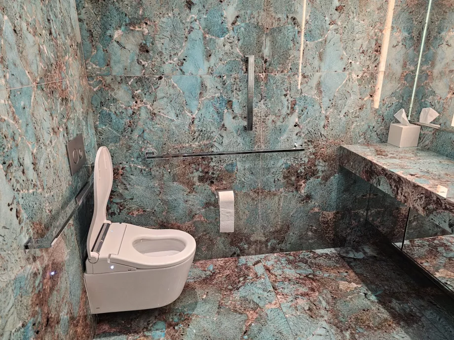 Tiffany &amp; Co., toilette in marmo