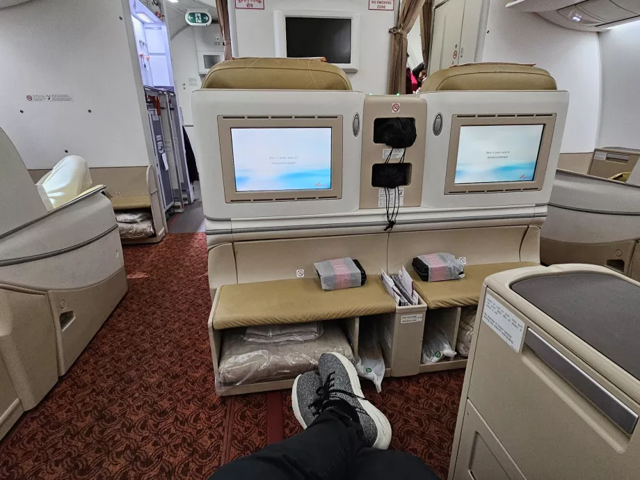 Spazio per le gambe, Boeing 787, sedile 2D