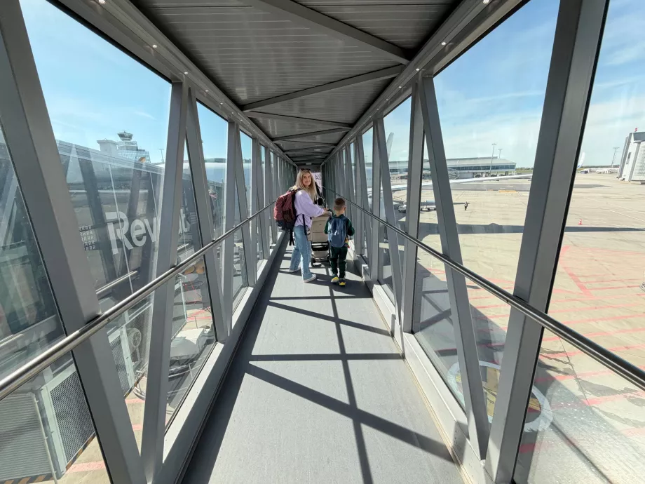 Ponte d'imbarco dell'A350-900