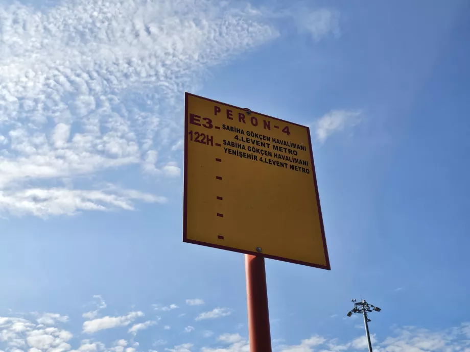 Segnaletica per le fermate degli autobus locali