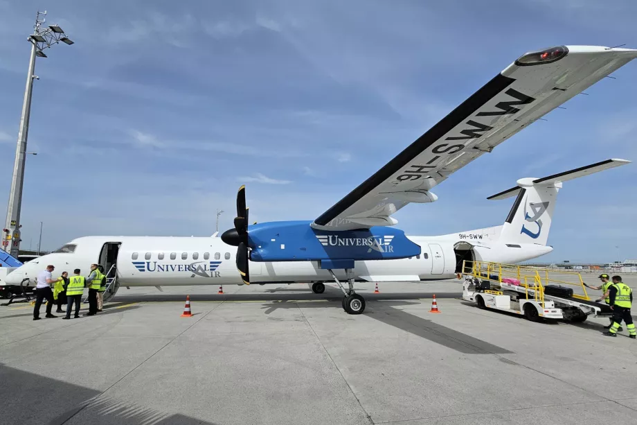 Volare con Universal Air all'aeroporto di Monaco