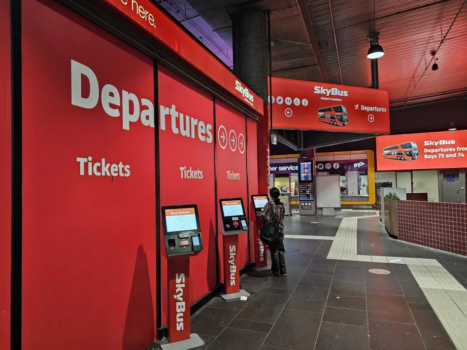 Skybus si ferma nel centro di Melbourne