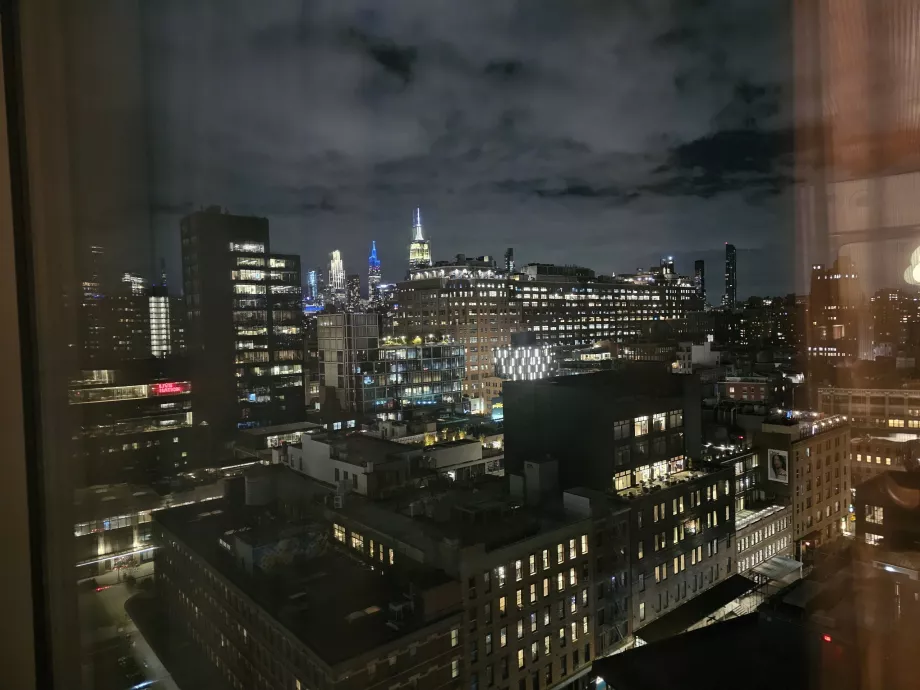 Vista della camera sull'Empire State Building