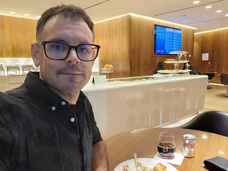 Io nella Oryx Lounge
