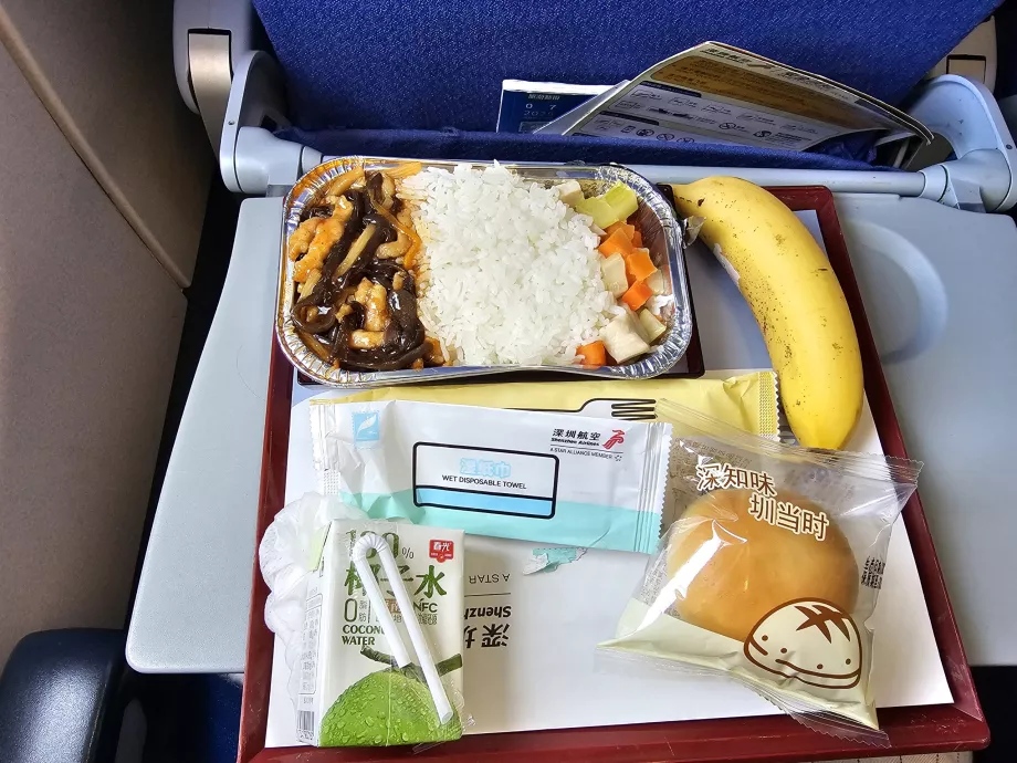 Cibo sul volo Shenzhen-Singapore