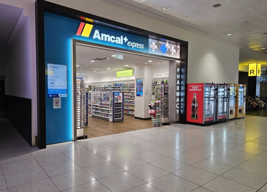 Farmacia, area pubblica, Terminal 2