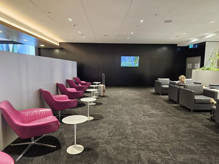 ANZ Lounge, divani